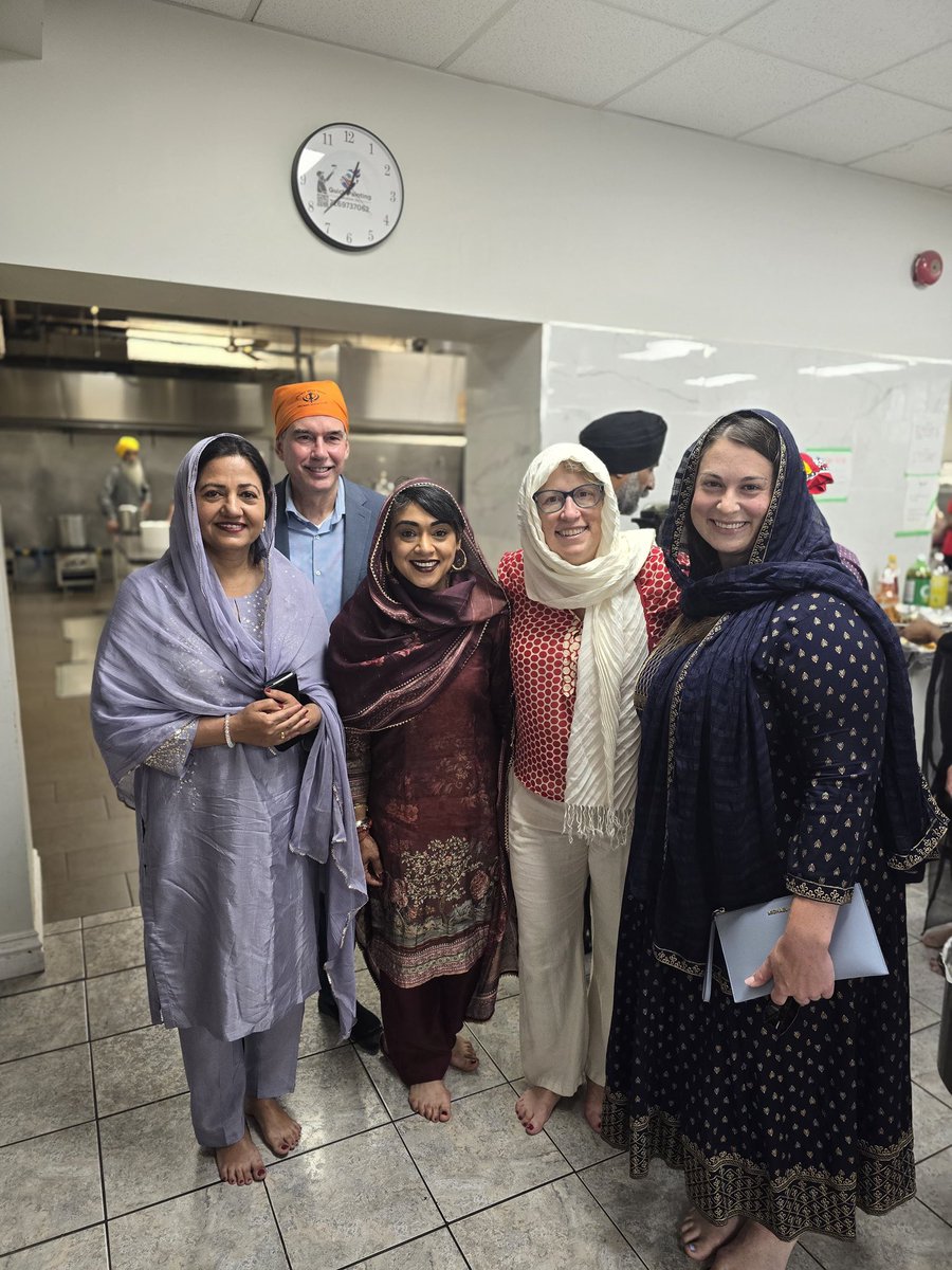 TimLouisKitCon's tweet image. It was a pleasure to join our community at the Golden Triangle Sikh Association’s Gurdwara for a meaningful meal and heartfelt conversations.
Thank you to everyone for the warm hospitality and inspiring dialogue!