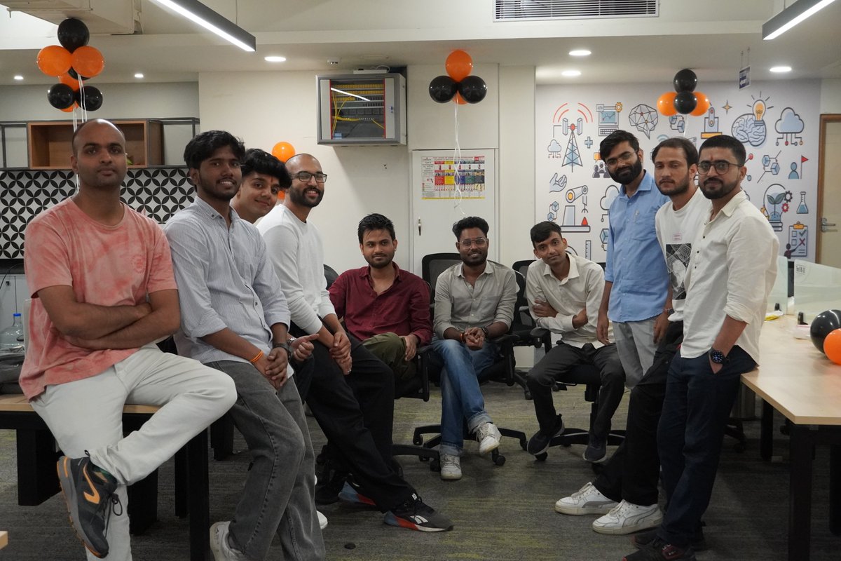 misogi_ai's tweet photo. Yesterday was all about smiles, stories, and sparks.
The #Claude Batch came together - strangers in the morning, teammates by evening. ✨
From ice-breakers to intense conversations, from laughter to late-night planning - the energy was unreal.
But fun was just the warm-up. 💥
Because today, the real journey begins ......

Here’s to #Day1  of the real grind. 🔥
#claudeishere #Misogi #AI #AgenticAI