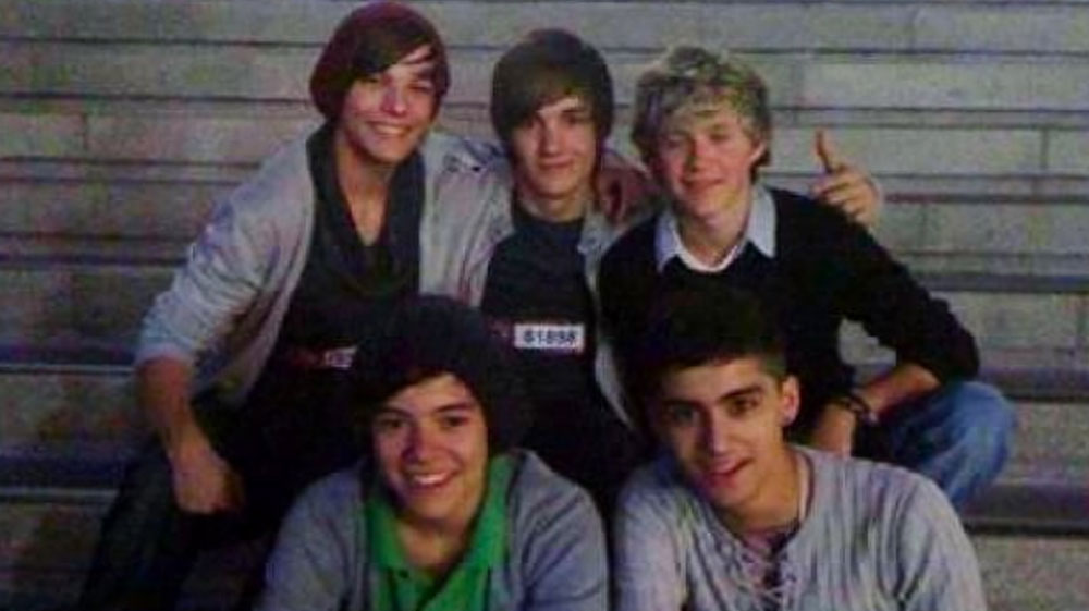 safespacearry's tweet image. It's officially the 23rd in New Zealand- Happy 15 years my friends. And to the boys you will always be home 🏡 💙💚❤️💛💚🤍🧡 #1Dday #15Yearsof1D