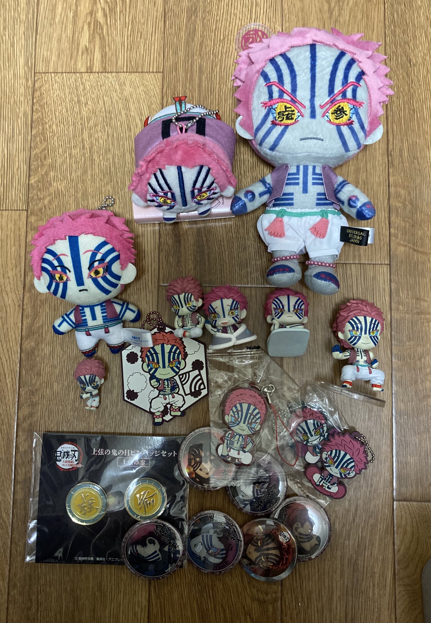 鬼滅の刃 セット 狛治 恋雪 ちびぐるみ 無限城 缶バッジ 獪岳 アクスタ 新品】鬼滅の刃 ちびぐるみ vol 6 無限城編 狛治 恋雪 2点セット