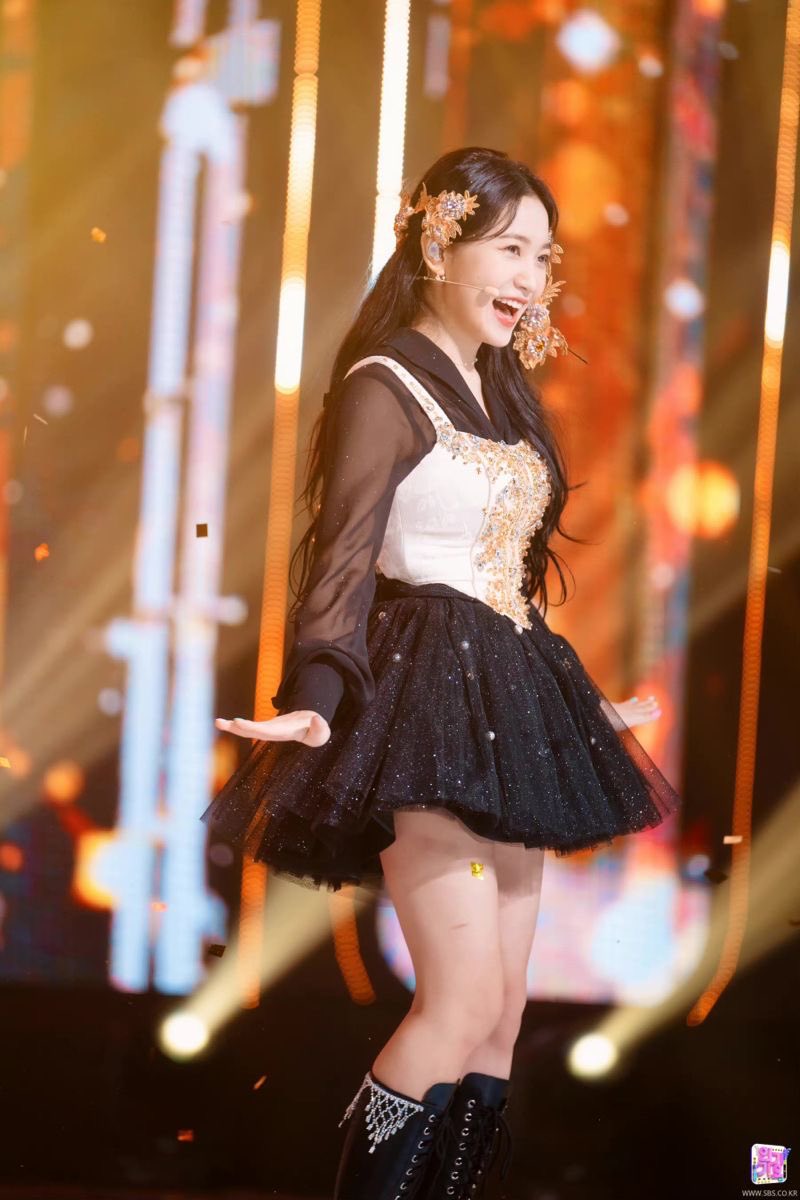 yerispic's tweet image. born to be on stage! 

#YERI #예리 #KIMYERIM #김예림 #REDVELVET #레드벨벳