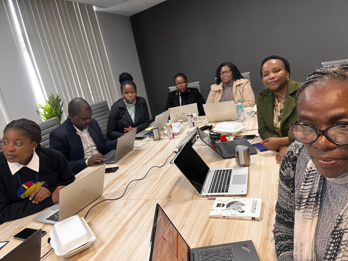 WEswatini's tweet image. Today WHO met with @ENAP and the HIV Core Group in Eswatini to plan and prioritize HIV service delivery amidst funding constraints, aiming for a stronger, fairer, and more effective response.
#HIVResponse #UHC #StrategicPlanning #WHO