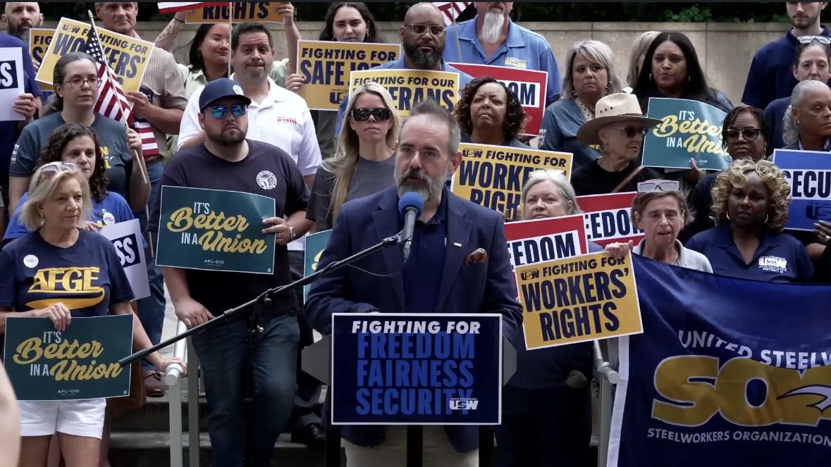 LizShuler's tweet image. Cuts to higher education and critical research will cost working people their jobs and put lives in jeopardy.
Thank you, Rich, for speaking at the #BetterInAUnion bus tour in Pittsburgh and sharing how these cuts will affect all of us.
