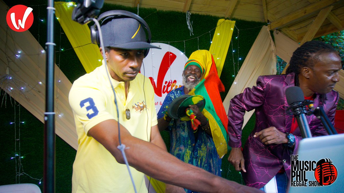 phillip lobban (@musicphill) on Twitter photo @altheahewitt_
The Music Phill Reggae Show
Host | <a href="/musicphill/">phillip lobban</a>
Official DJ | <a href="/dj/">Dorothy Jean Chang</a>.spoogy
Location | @willysthatchroof
Visuals @apscolumbianfilms
#radioshow #caribbeanradio #Publicradio #reggaemusic
Follow us @yardstylelive @altheahewitt_
The Music Phill Reggae Show
Host | <a href="/musicphill/">phillip lobban</a>
Official DJ | <a href="/dj/">Dorothy Jean Chang</a>.spoogy
Location | @willysthatchroof
Visuals @apscolumbianfilms
#radioshow #caribbeanradio #Publicradio #reggaemusic
Follow us @yardstylelive