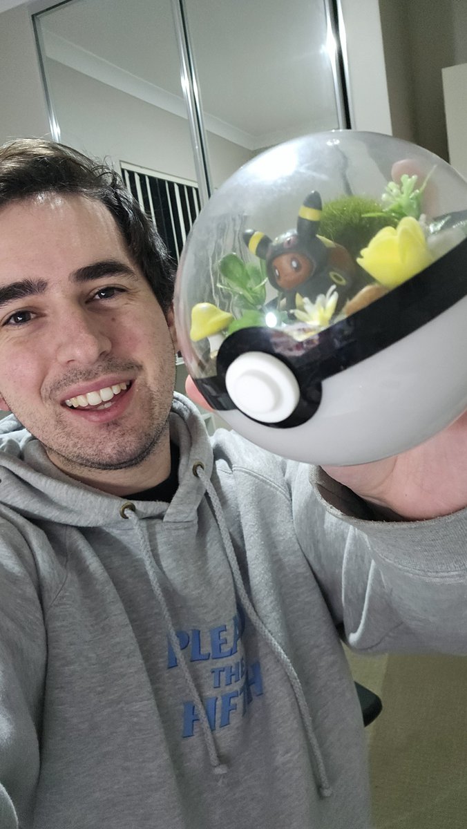 DrScottnik's tweet image. Reacting to the Pokemon Presents and then starting my journey with Donkey Kong!! 💪🏻💪🏻 Gonna be a fun night!

LIVE NOW: Twitch.tv/DrScottnik