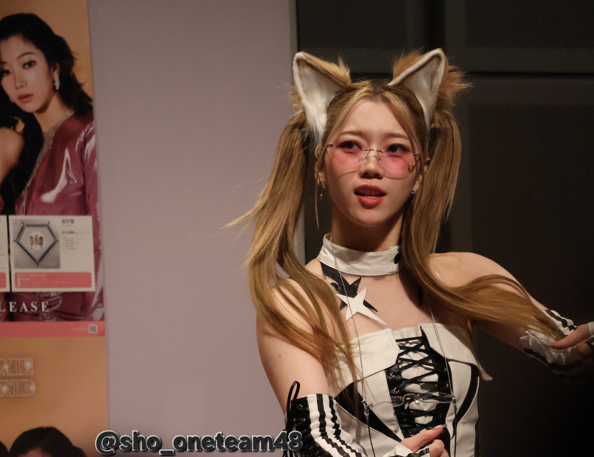 最終値下げIS:SUE オリジナルルームサインプレート C賞　RINO 坂口梨乃 IS:SUE オリジナルルームサインプレート C賞 RINO 坂口梨乃