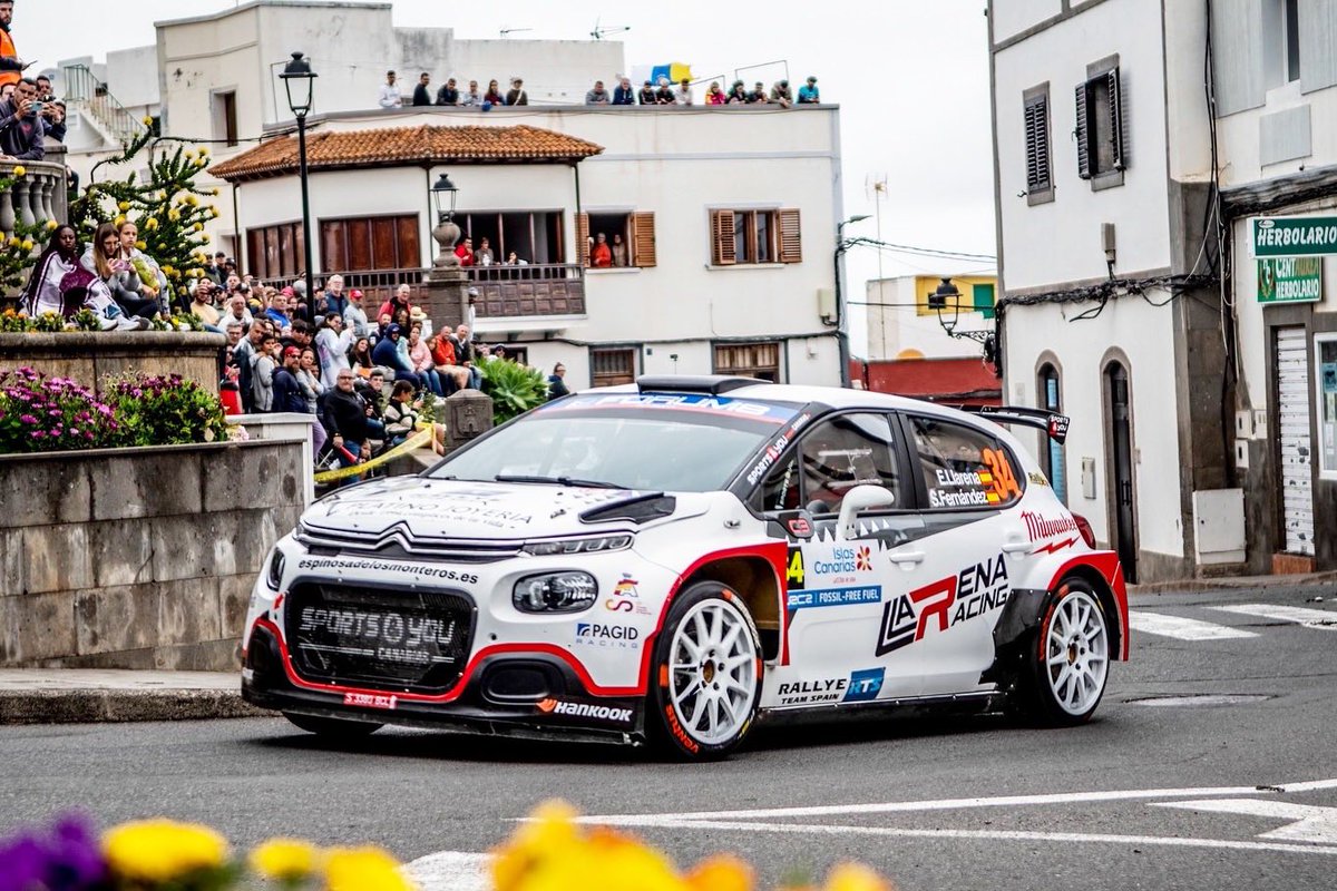 Radio Espinosa Merindades (@radioespinosame) on Twitter photo 🚗 <a href="/efren_llarena/">Efren llarena</a> y Sara Fernández participan este fin de semana en la 11ª edición del Rallye Ciudad de La Laguna (Tenerife) a bordo del Citroën C3 Rally2.
🎙️ Hablamos con él en unos minutos para hacer un balance de este 2025 y el rally de este fin de semana. 🚗 <a href="/efren_llarena/">Efren llarena</a> y Sara Fernández participan este fin de semana en la 11ª edición del Rallye Ciudad de La Laguna (Tenerife) a bordo del Citroën C3 Rally2.
🎙️ Hablamos con él en unos minutos para hacer un balance de este 2025 y el rally de este fin de semana.