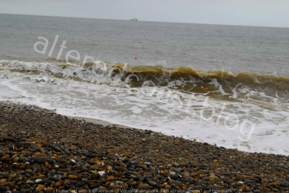 Somewhat belatedly in July, a look at ten years of Maximum Observed Tide Heights from #Lowestoft tide gauge for 1st, 15th &amp; 30th January 2015 - 2025. Not a #SLR narrative, but follow release of #MetOffice #StateofClimateReport2024 

alteredcoast.blog