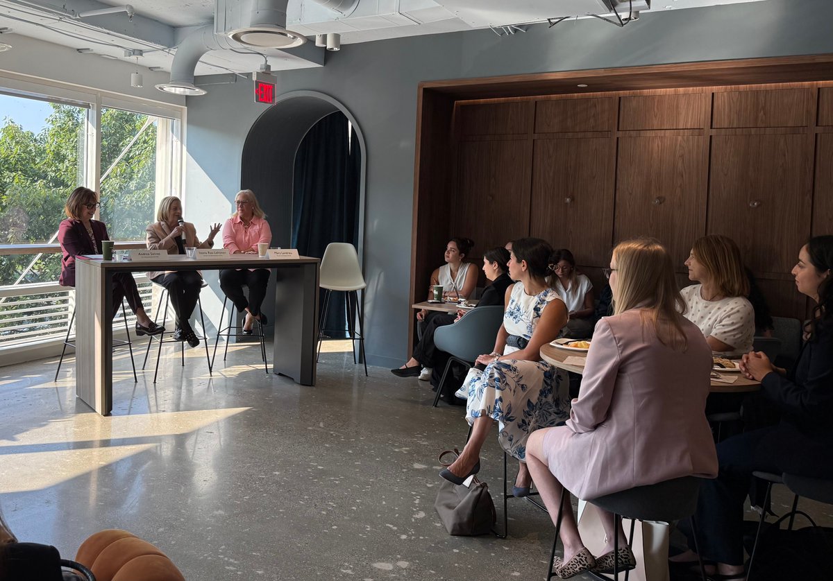 FIUdc's tweet image. Great session today at @WGRDC with lessons from women legislators, each a trailblazer: Mary Landrieu, former Senator (D-La.) and Ileana Ros-Lehtinen @FIUCASE @FIUalumni hosted by @RepSalinas.