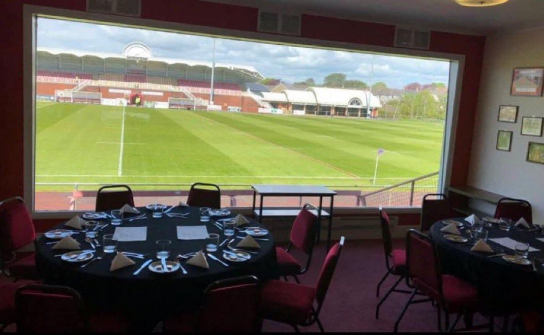 Llanelli Town AFC (@llanellireds) on Twitter photo 🍾 HOSPITALITY SUITE AVAILABLE!
Our hospitality suite is now available for the visit of <a href="/SwansOfficial/">Swansea City AFC</a> on Tuesday July 29th! A fantastic opportunity to enjoy a great evening of football in style!
Available for only £400 or £500 with food - your business will also be named and 🍾 HOSPITALITY SUITE AVAILABLE!
Our hospitality suite is now available for the visit of <a href="/SwansOfficial/">Swansea City AFC</a> on Tuesday July 29th! A fantastic opportunity to enjoy a great evening of football in style!
Available for only £400 or £500 with food - your business will also be named and
