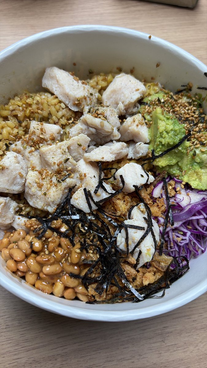 Natto &amp; Avocado &amp; Chicken rice for dinner!
Did I do it right, <a href="/Sally_A1c/">Sally_A1c</a>? 😎