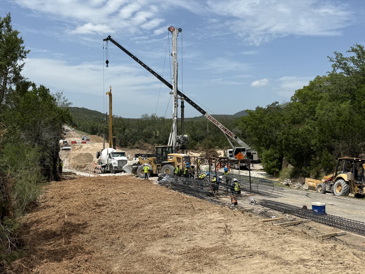 BettieCrossTV's tweet image. September 19 is the 60 day deadline to finish replacing Cow Creek Bridge on RM 1431 in North Travis County. It was ripped apart by the July 5 flood. The company can get a $1 million bonus by finishing 20 days ahead of schedule. Drivers are now using a long detour. @cbsaustin