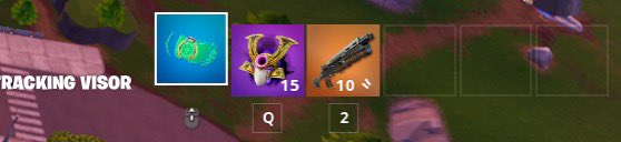 Loolo_WRLD's tweet image. Epic replaced the pickaxe with the Tracking Visor in blitz royale, it’s very likely a bug 💀
(@fallguysfreak) #Fortnite