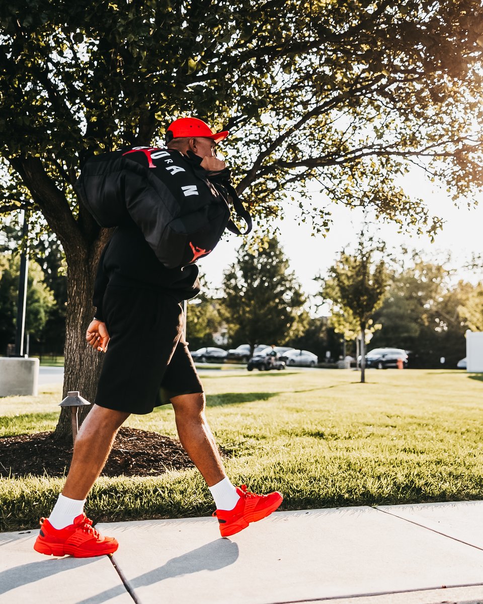 J23app's tweet image. Jalen Hurts reports to Philadelphia Eagles training camp in the @Jumpman23 Trunner O/S, available this October