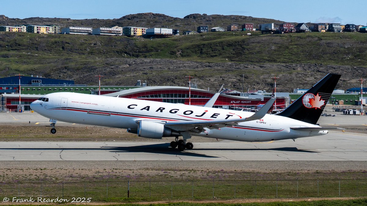 FrankReardon1's tweet image. Boeing 767-300(F) with registration C-GPDJ departing #Iqaluit #Nunavut on JUL.21.2025 #YFBSpotters @CargoJetAirways #CGPDJ