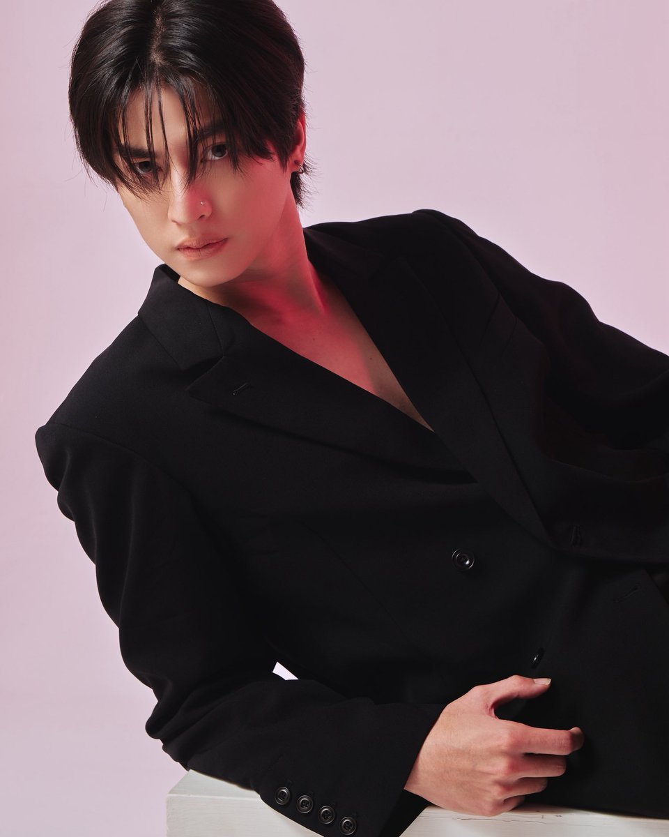 tb_entofficial's tweet image. 🖤🔥

#GulfKanawut
@gulfkanawut