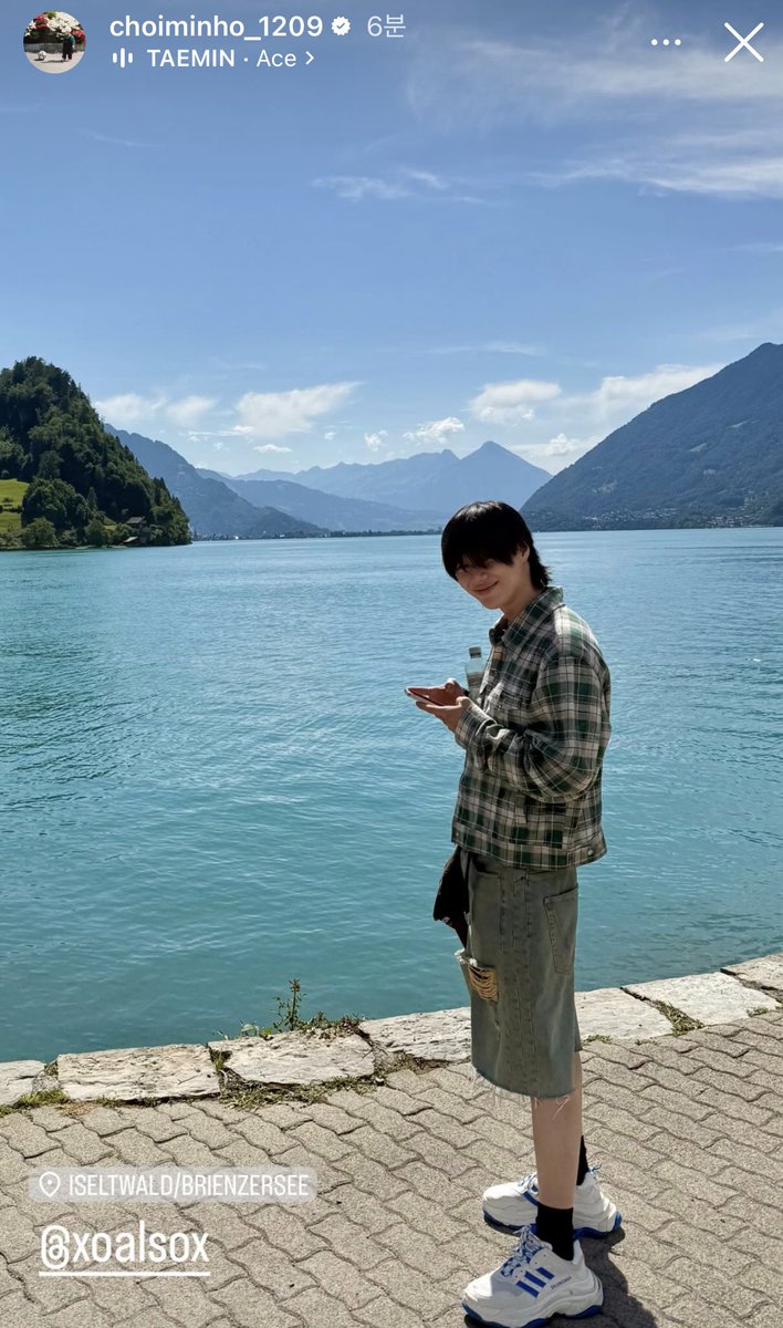 goldenracoon191's tweet image. テミン、ミノを「大切な人」と言ってくれてありがとう✨
ミノも本当は1人だけで見つめていたかっただろうけど、テミンの姿を見せてくれてありがとう✨
テミンは大好きなミノと行ったスイス🇨🇭旅行を一生忘れないだろうな✨

ほとんどハネムーン旅行記だったよね✨🤭🩷
#つみん
#2mn
#투민