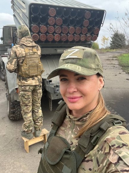 Ana_Ilyasova's tweet image. Hello....
We are delivering Presents to the Nazis today !!!!
We Will Win