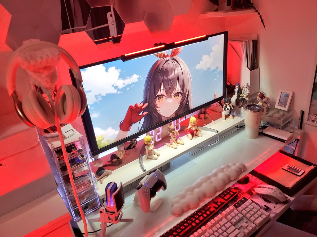 SSugoiyan's tweet image. 今日は炎元素アンバーちゃんで
( *´艸`)
暑い日は暑いなりに乗りきります
♪ (#^ー°)v
#desksetup