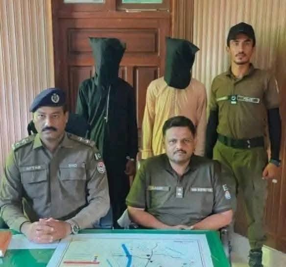 FarazPervaiz3's tweet image. In Muzaffargarh, two Qaris repeatedly Raped three children inside a mosque.
Similarly in Toba Tek Singh, a madrasa teacher, Qari Umar, was arrested for continuously abusing a 10-year-old boy, Hanzala, at Madrasa Fatima Al-Zahra.
These are not isolated incidents but a stark…