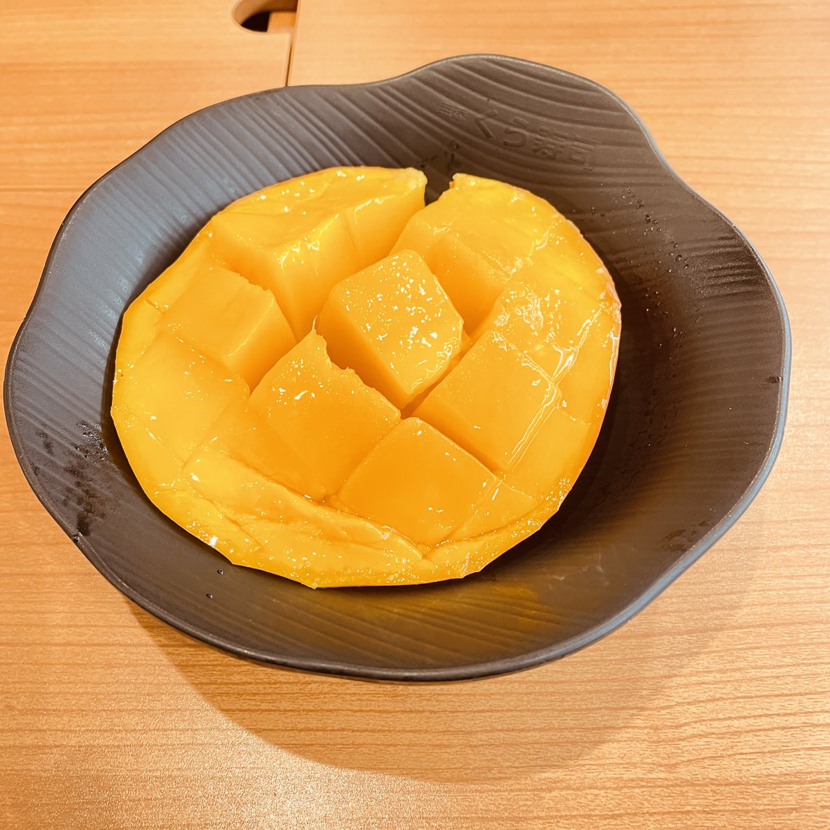 hirakeidayoo's tweet image. 食う前にそれが寿司ではないと決めるな。口の中で答えが出る