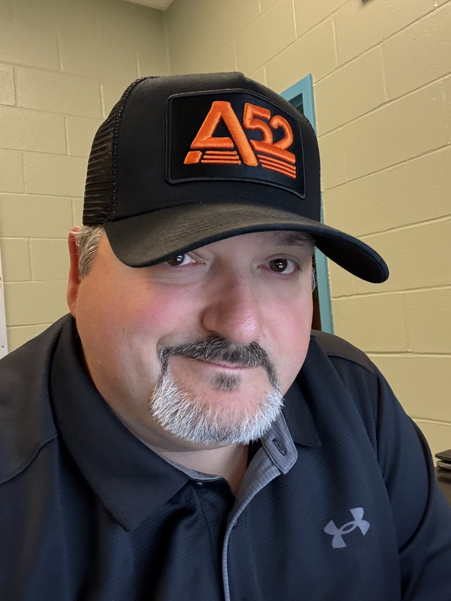 Network tech, doing network tech stuff, listening to awesome podcasts, wearing a super cool hat! <a href="/chrisramsay52/">Chris Ramsay</a> damn I’m getting old!