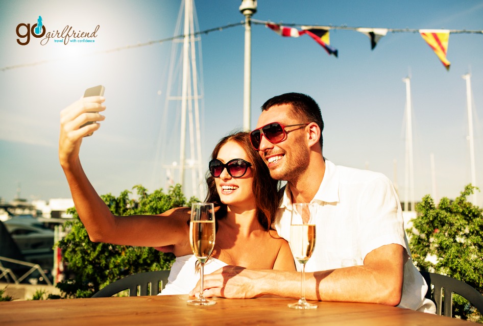 Love taking vacation selfies? Here's some of the best tools for   success:   gogirlfriend.com/reviews/4-must…
