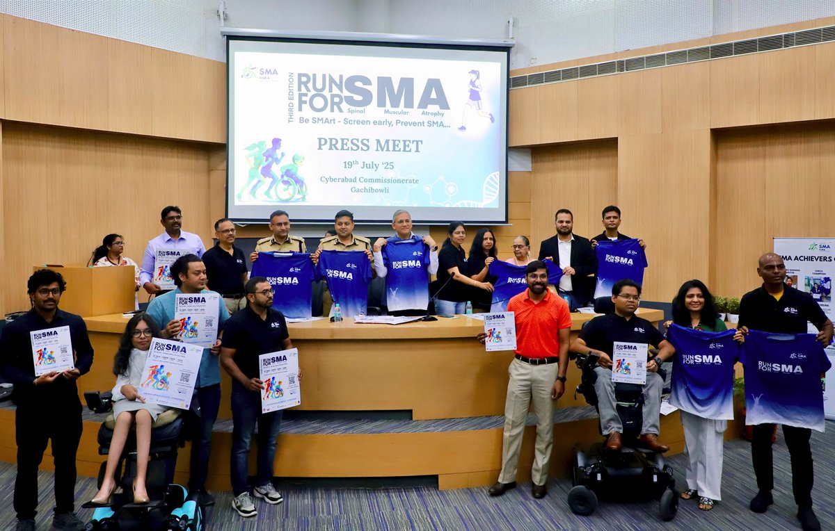 curesmaindia's tweet photo. Dr.Radha Rama Devi, Senior Geneticist, Dr.Giriraj Chandak, expert on Rare Diseases, CCMB @chandakgrc & our SMArt Warriors Pratyush n Anushka for joining us in this event.
See you on 10 Aug 2025, 6AM in Gachibowli stadium to join the Run!!! #SMAAwareness #RunForCause #RunForSMA https://t.co/S2fQvBuzSg