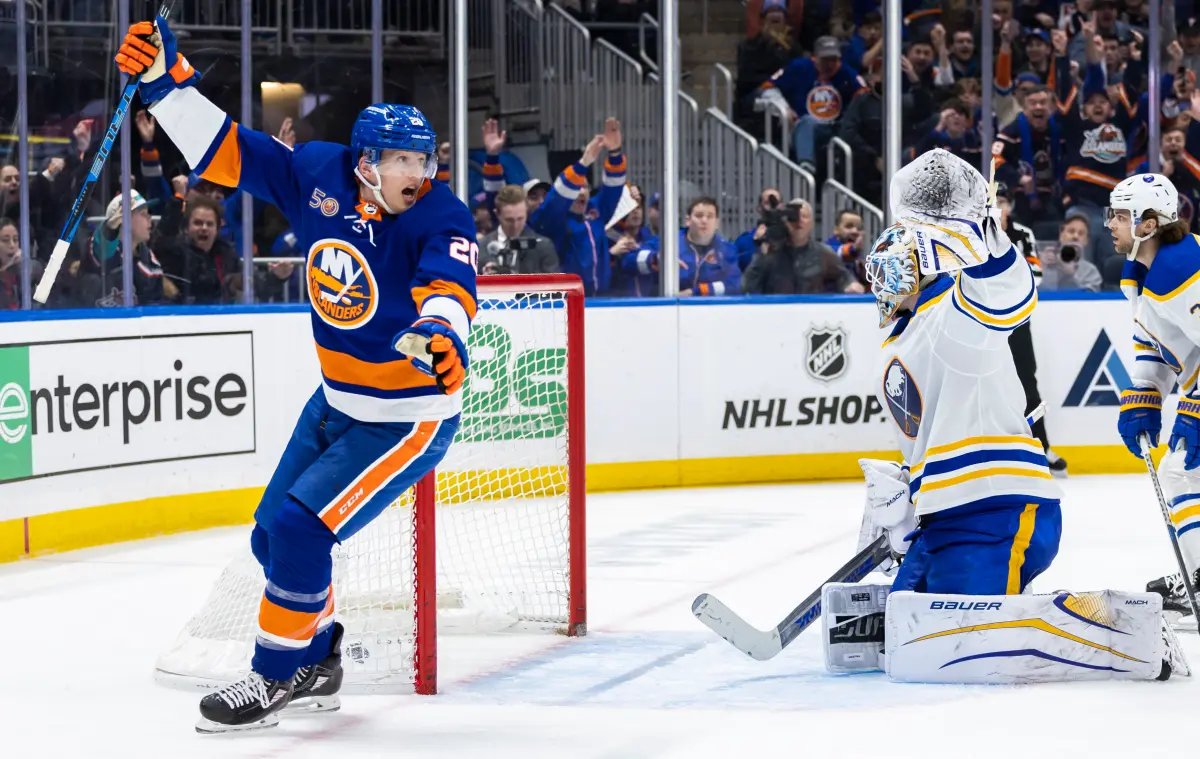 islanders_takes's tweet image. #isles
Post-Season Report Card
Hudson Fasching (F)
Age: 29
43GP 2G 2A 4P
Grade: F
There are few players on the roster more likable than Fasching. And, last year, few players more snakebit. At his best Fasching is a guy whose feet are constantly moving and whose intentions…