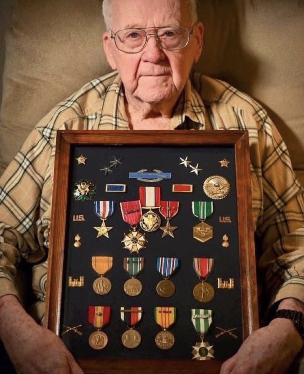 What an amazing man, Thank you for your service Mark Severino 🇺🇸