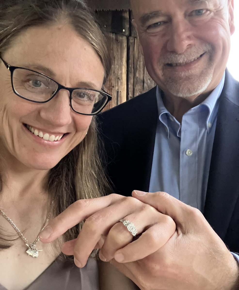 bowengreenwood's tweet image. She said yes!
Some of you might remember me posting that real life stuff had absorbed all my reading time, and that was why I had t finished any of your books yet. MJ is the real life stuff :)