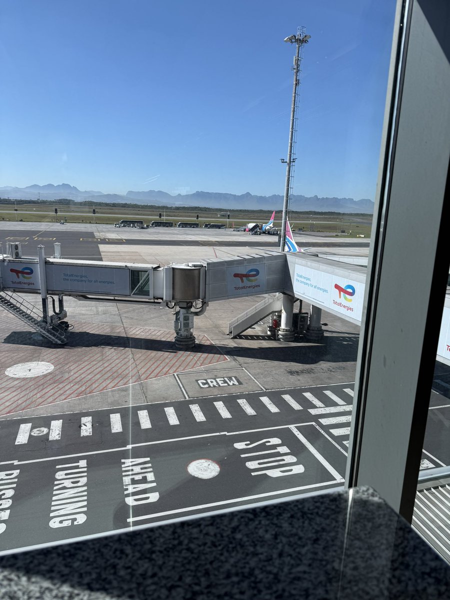 HenricoM tweet media