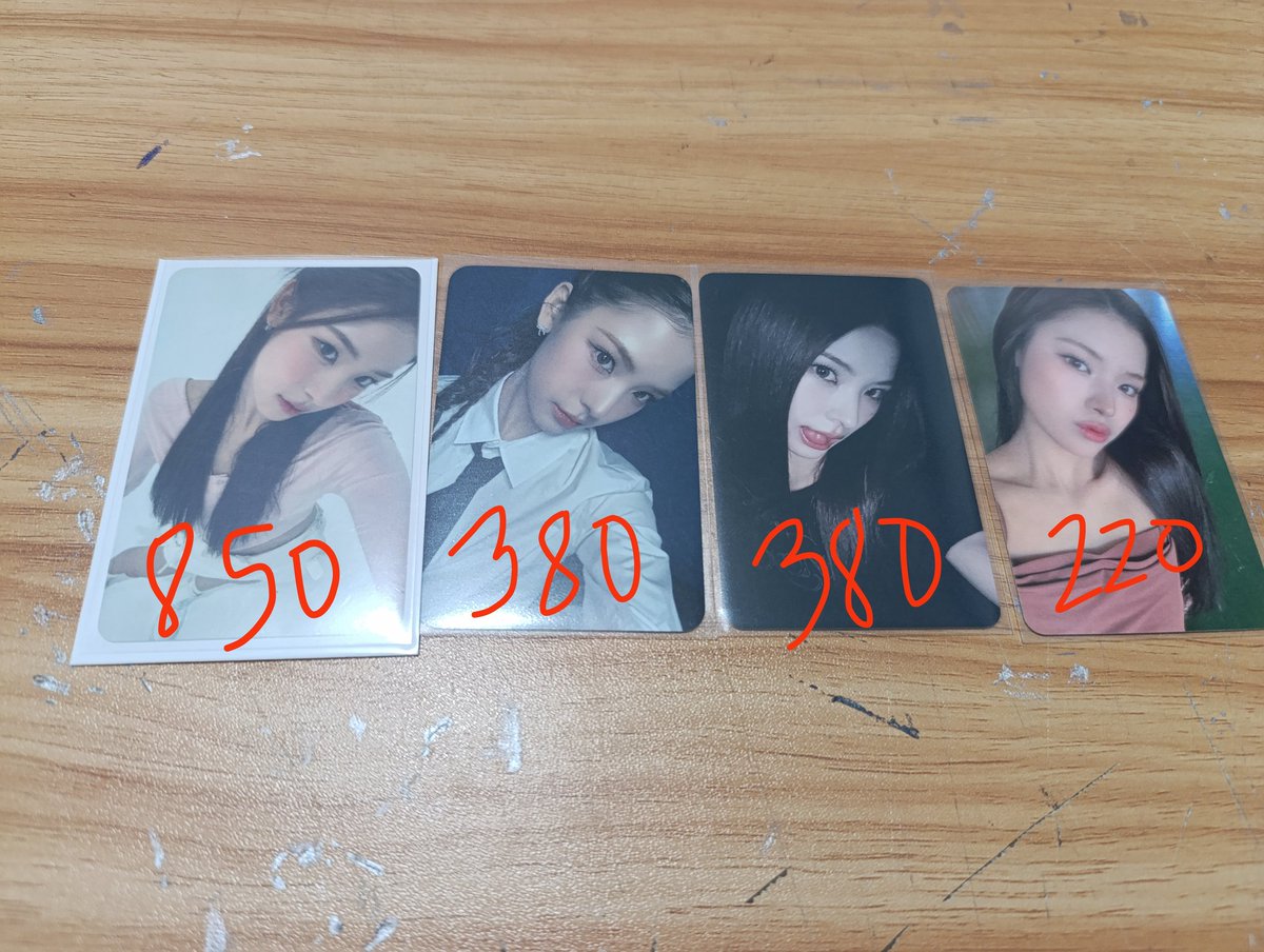 izna_rin's tweet photo. Wts lfb izna pc ph

mod: jnt
mop: gcash

Payo or 1 week dop
₱20 if getting 2+ pcs 

T. izna jeemin mai photocards pocas https://t.co/eEOka05EW8