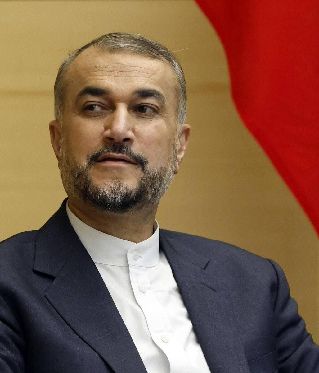 Komeil_Amu_74's tweet image. خواستند. "اداتو" دربیارن نتونستند.
روحت شاد
وزیر خارجه مقاومت
#شهید_امیر_عبداللهیان