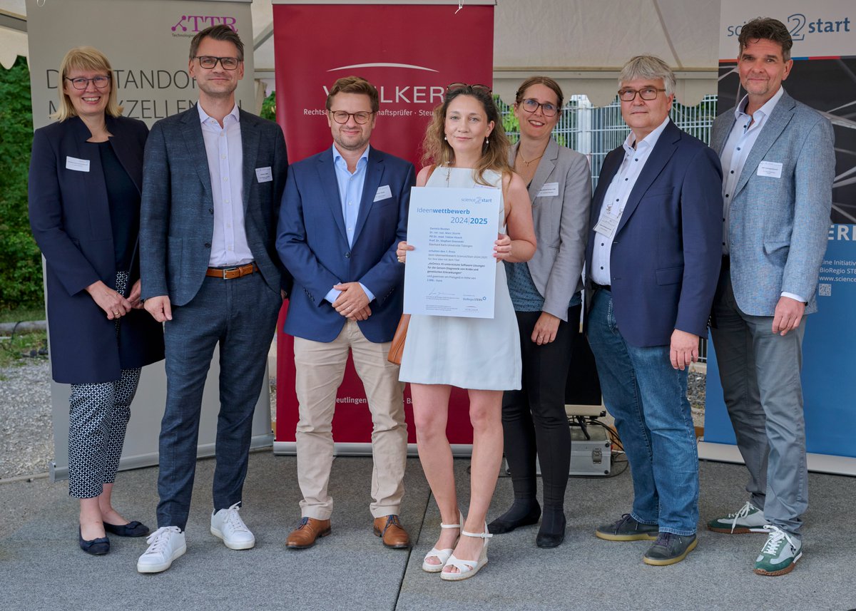 Daniela_Bezdan's tweet image. dxOmics GmbH won 1st prize !
@dxOmics takes the top spot at the #BioRegioSTERN Ideenwettbewerb 2025 for our AI-driven long-read diagnostics platform. Proud to push the future of precision medicine from 🇩🇪 to the world! 🧬🚀
📸 Peter Hartung / BioRegio STERN Management GmbH
🔗…