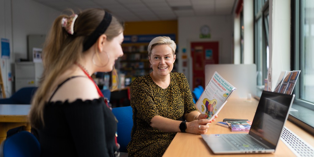 Will you be supporting a young person on results day? We've worked with university and school coach, Clementine Wade, to create articles, videos, and email tips to help you understand results day and Clearing bit.ly/45fJ28D