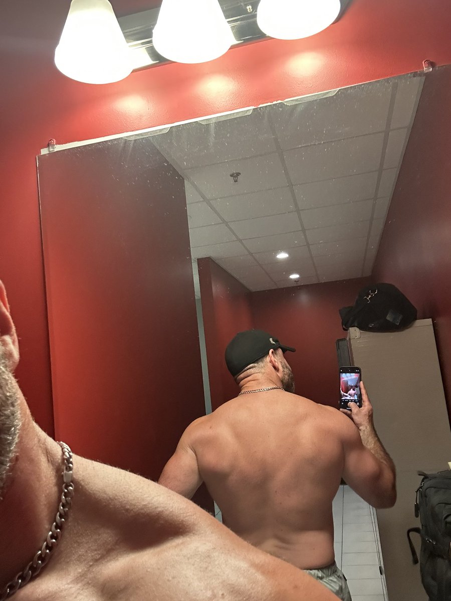 Dodsy_71's tweet image. Build BACK Better
Big Beautiful BACK
We’re all being played it’s a game to them…
Both sides, they think we’re all stupid… Fuckem both
#personalexcellenceistheultimaterebellion
#duespaid #wedothework