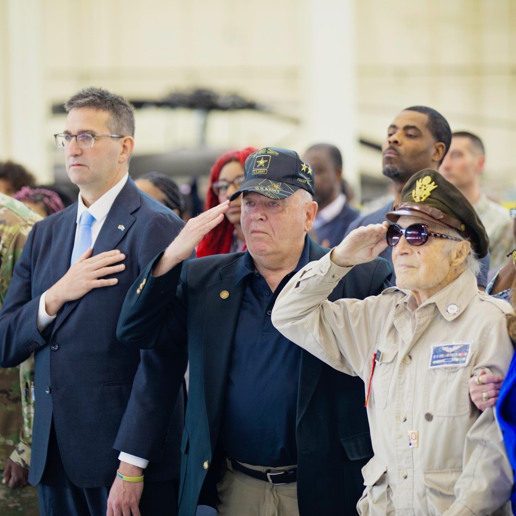 MattMeyerDE's tweet image. Today we honor the life and legacy of 1st Lt. Ray Firmani—a decorated WWII hero, proud Delawarean, and cherished community leader. In recognition of his lifetime of service, flags will be lowered across the state until sunset on July 28.