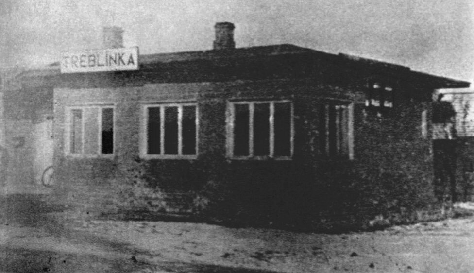 AuschwitzMuseum's tweet image. 22 July 1942 | Germans in the General Government began the liquidation of the #Warsaw ghetto. During the so-called Grossaktion Warschau that lasted until 21 September, some 260,000 Jews were deported to #Treblinka extermination center.