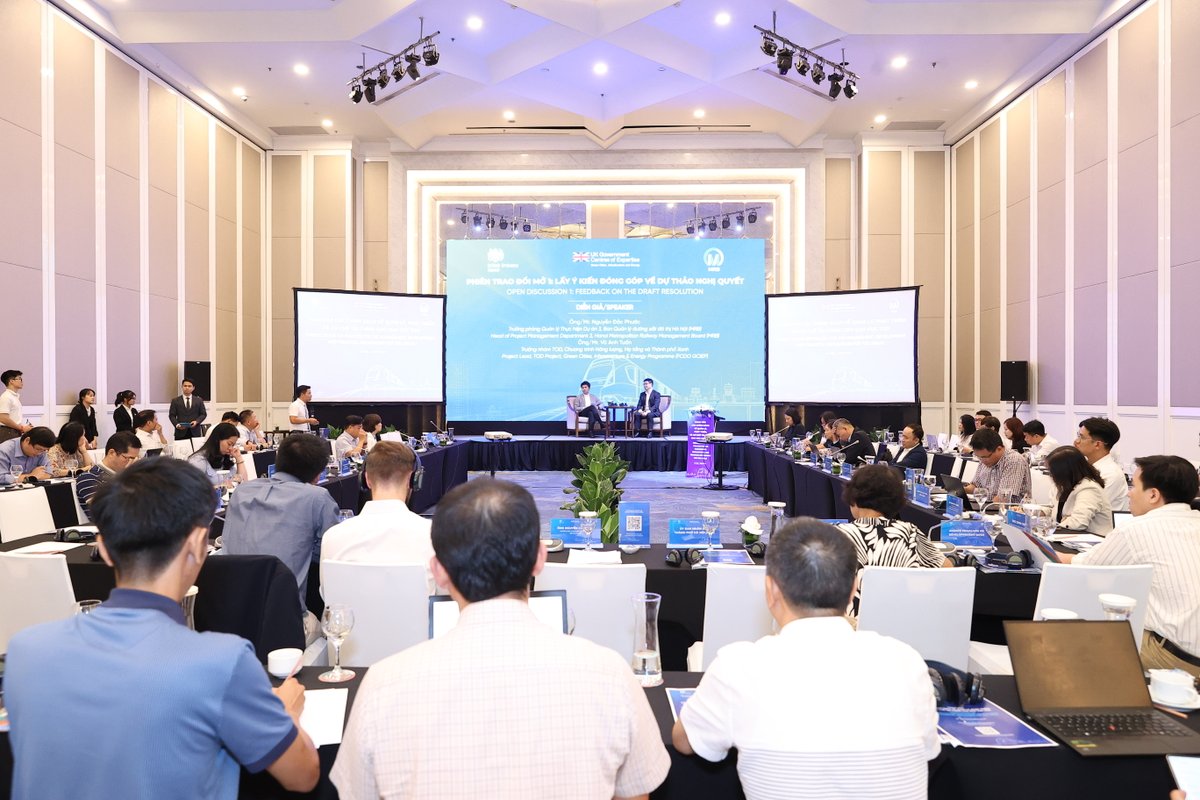 UKinVietnam's tweet image. The British Embassy Hanoi, in collaboration with the Hanoi Metropolitan Railway Management Board (MRB), hosted a consultation workshop on policies for the management and financial mechanisms for Transit-Oriented Development areas.
#TOD #GCIEP #GREATSustainability #GreenCities