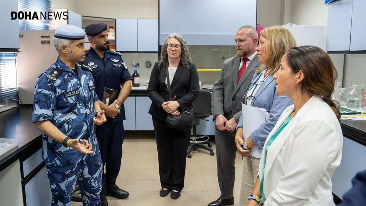dohanews's tweet image. A specialised @FBI team visited #Doha as part of efforts to strengthen security cooperation and expertise exchange with #Qatar’s Internal Security Force, Lekhwiya. The delegation met with Lieutenant Colonel Falah Abdullah Al-Dosari, Director of International Cooperation, and…