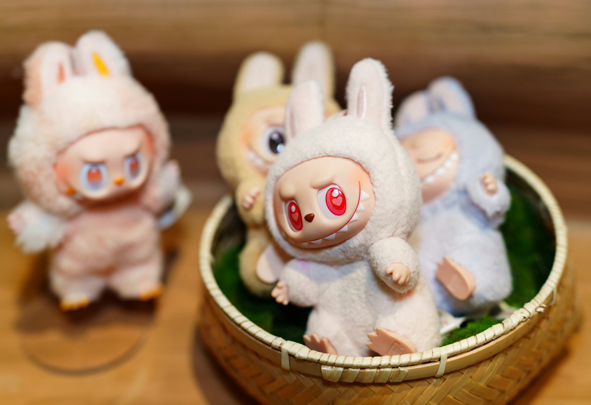 University of Guelph News (@uofguelphnews) on Twitter photo #UofG | #Labubu unboxings are taking over the internet, but the trending dolls are leading to unsustainable consumption as people prioritize novelty over sustainability.
Dr. Jing Wan shares more in our latest #ExpertAlert.
<a href="/LangUofG/">Gordon S. Lang School of Business and Economics</a>
Read more: news.uoguelph.ca/2025/07/trendi… #UofG | #Labubu unboxings are taking over the internet, but the trending dolls are leading to unsustainable consumption as people prioritize novelty over sustainability.
Dr. Jing Wan shares more in our latest #ExpertAlert.
<a href="/LangUofG/">Gordon S. Lang School of Business and Economics</a>
Read more: news.uoguelph.ca/2025/07/trendi…