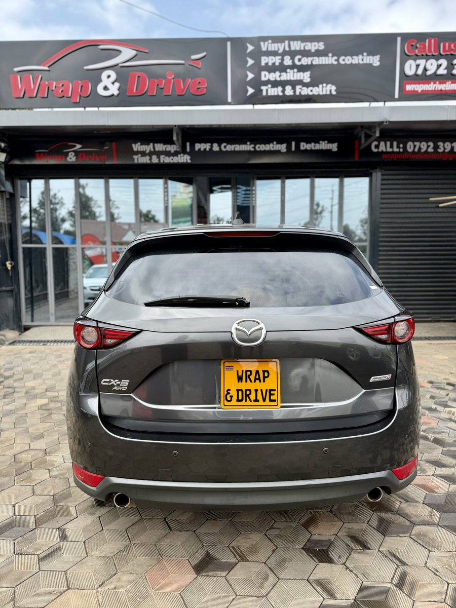 _mwe_nda_'s tweet image. Huku @wrap_n_drive ndio tunaweka Hizi wraps