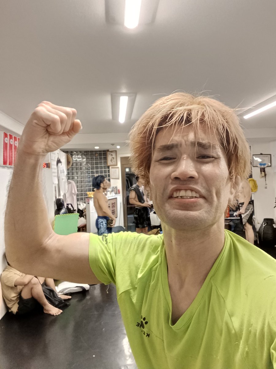 ReiwaRiderhiro's tweet photo. mmaクラス無事に終わり、
怪我なく練習終わった。
三連休あっと言う間に過ぎたので気持ち良く切り替えますか。 https://t.co/jkO67xIVLg