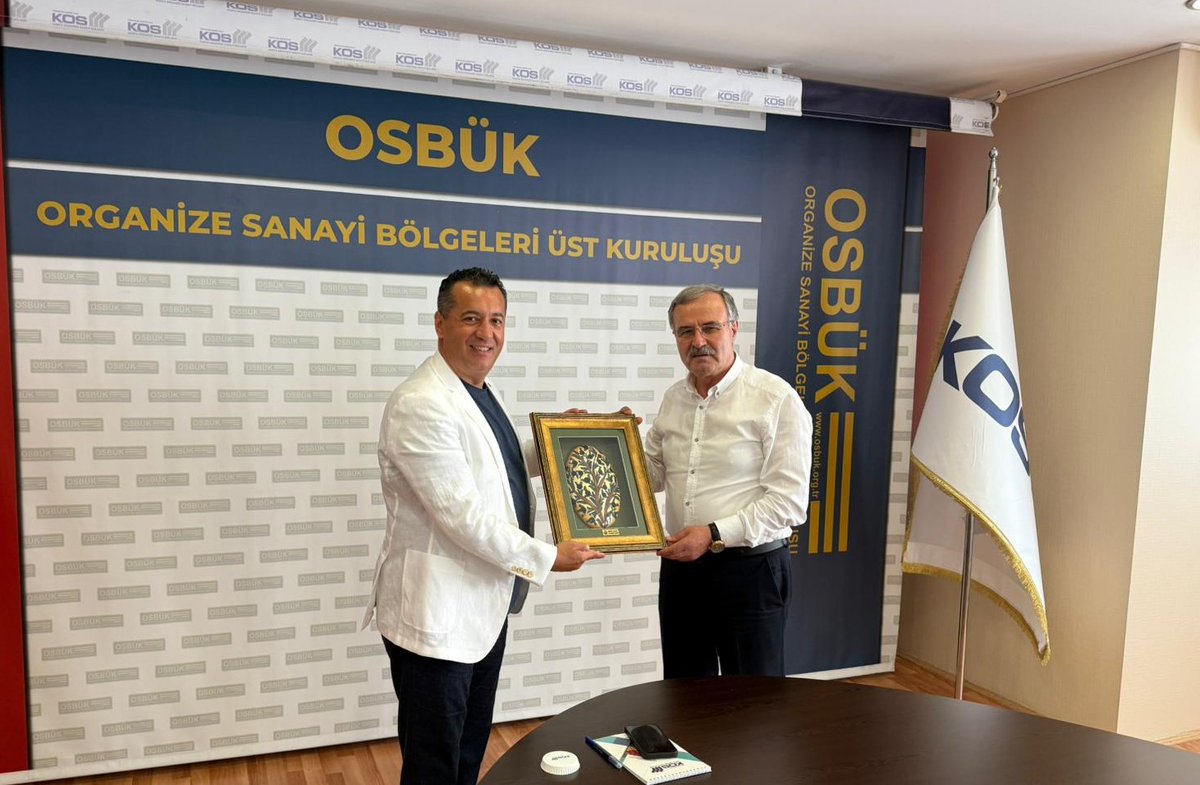 Gemlik Ticaret ve Sanayi Odası Başkanımız Hasan Hamaloğlu ve beraberindeki heyeti Konya OSB’mizde misafir ettik.

OSB’lerimizle ilgili istişarelerde bulunduğumuz Değerli Başkanımıza ziyaretleri için teşekkür ediyor, başarılar diliyorum.
