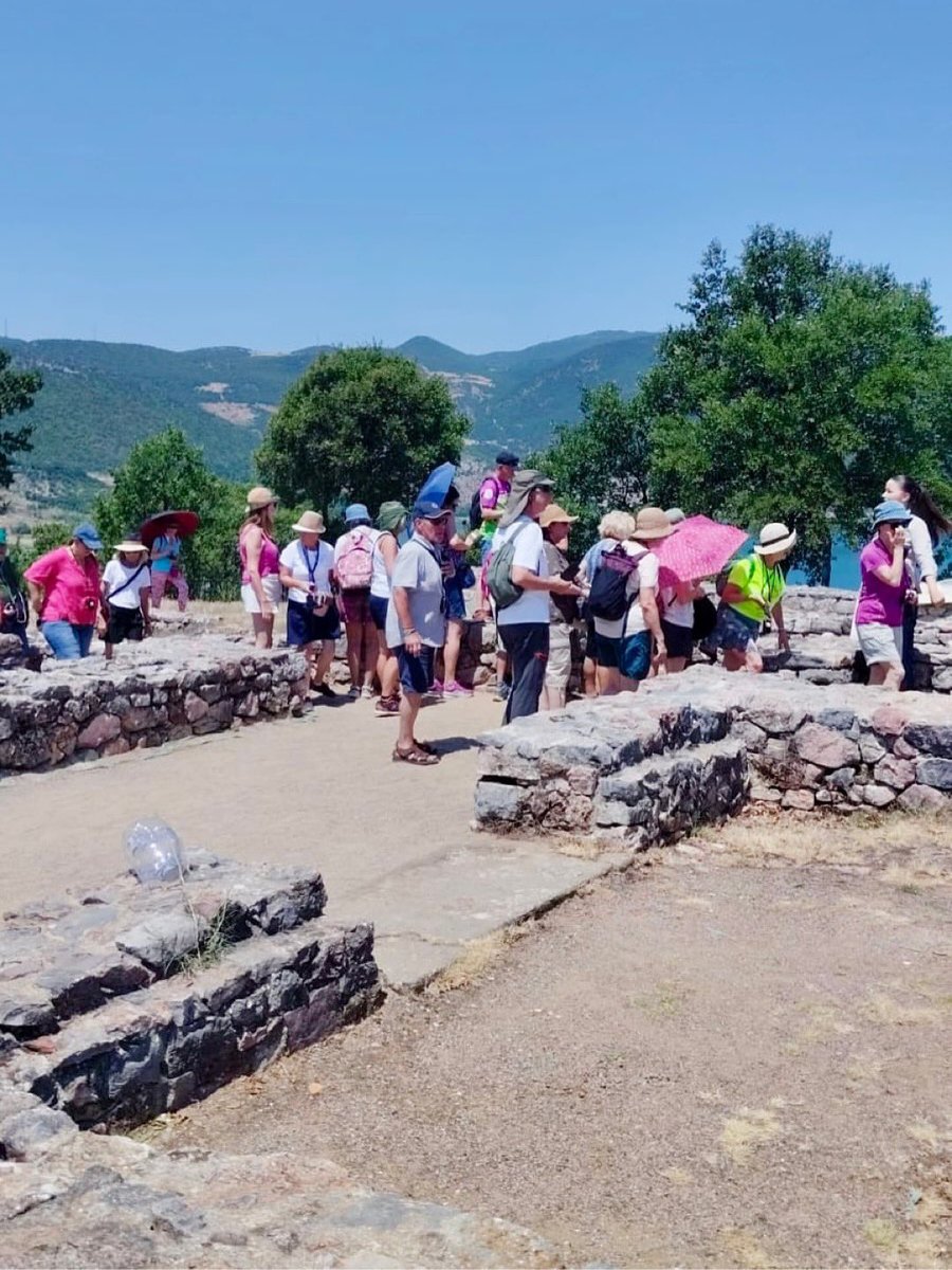 BGonxhja's tweet image. Një ditë e zakonshme Korriku në Bazilikën e Linit, mes natyrës së qetë, trashëgimisë së pasur kulturore dhe pamjeve piktoreske që ofron ky fshat buzë liqenit. 🌊 🌿📸