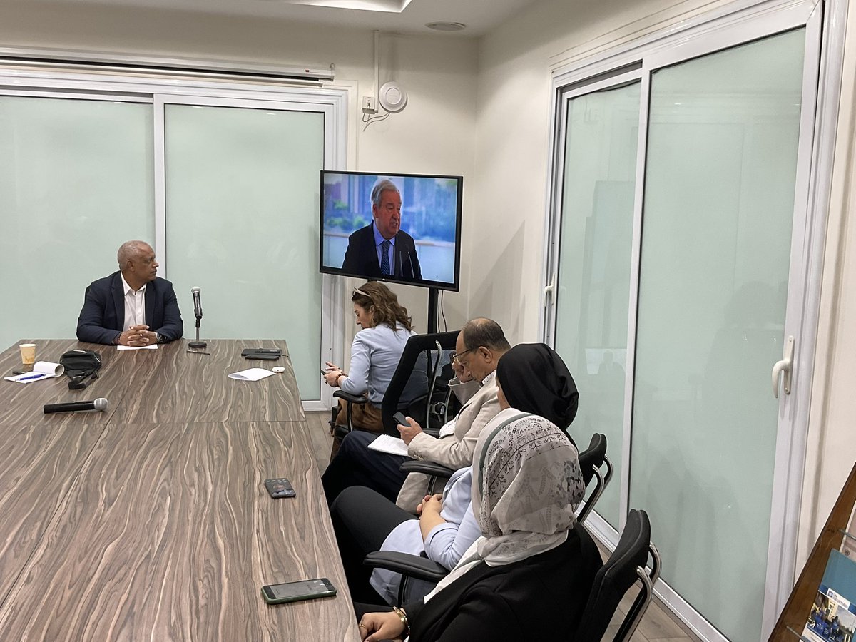 UNEgypt's tweet image. #NowHappening
In Cairo, Egypt, @uniccairo, in collaboration with the Egyptian Environment Association, is hosting a live viewing event for journalists to watch the @UN Secretary-General @antonioguterres’ Special Address on #ClimateAction, “A Moment of Opportunity”.