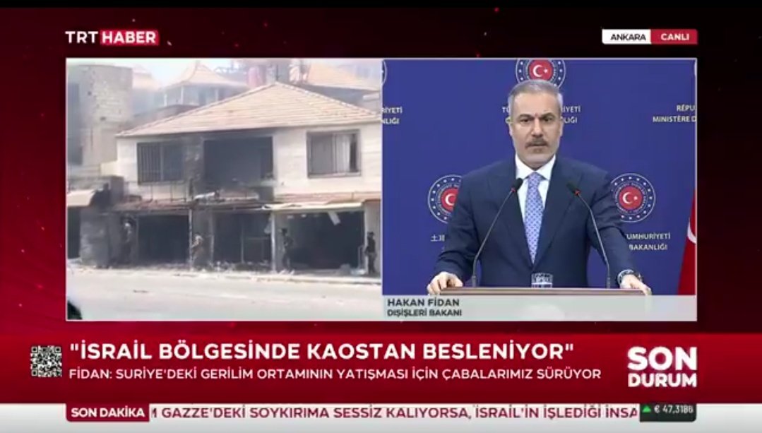 Mehmetcanbekli1's tweet image. 🔴وزير الخارجية التركي فيدان |
- الهجريون يتصرفون كوكلاء لإسرائيل ويرفضون اي حل او وساطات
-لدينا معلومات ايضا حول تحركات لفلول النظام القديم
مستغله هذه الاوضاع وبدأت بحشد وتحريض العلويين السوريين هناك.
.
-ونراقب ايضا عن كثب تحركات تنظيم قسد التي تحاول الاستفاده مما يحدث في…