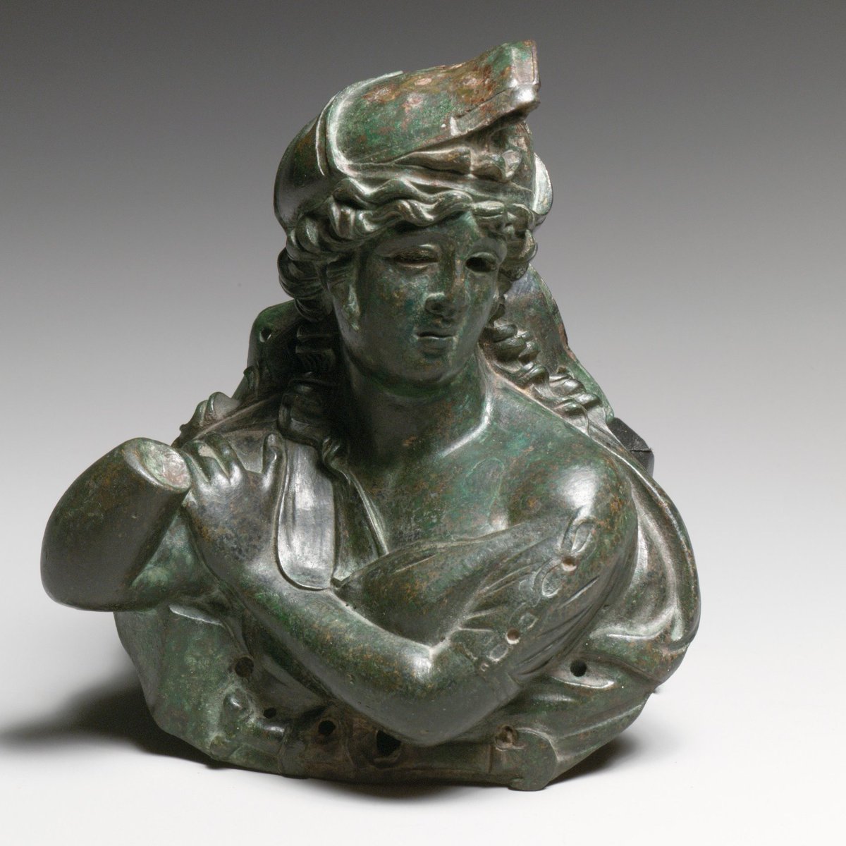 resclassicae's tweet image. Bronze bust of an Amazon, Roman, 1st century AD, Metropolitan Museum of Art.