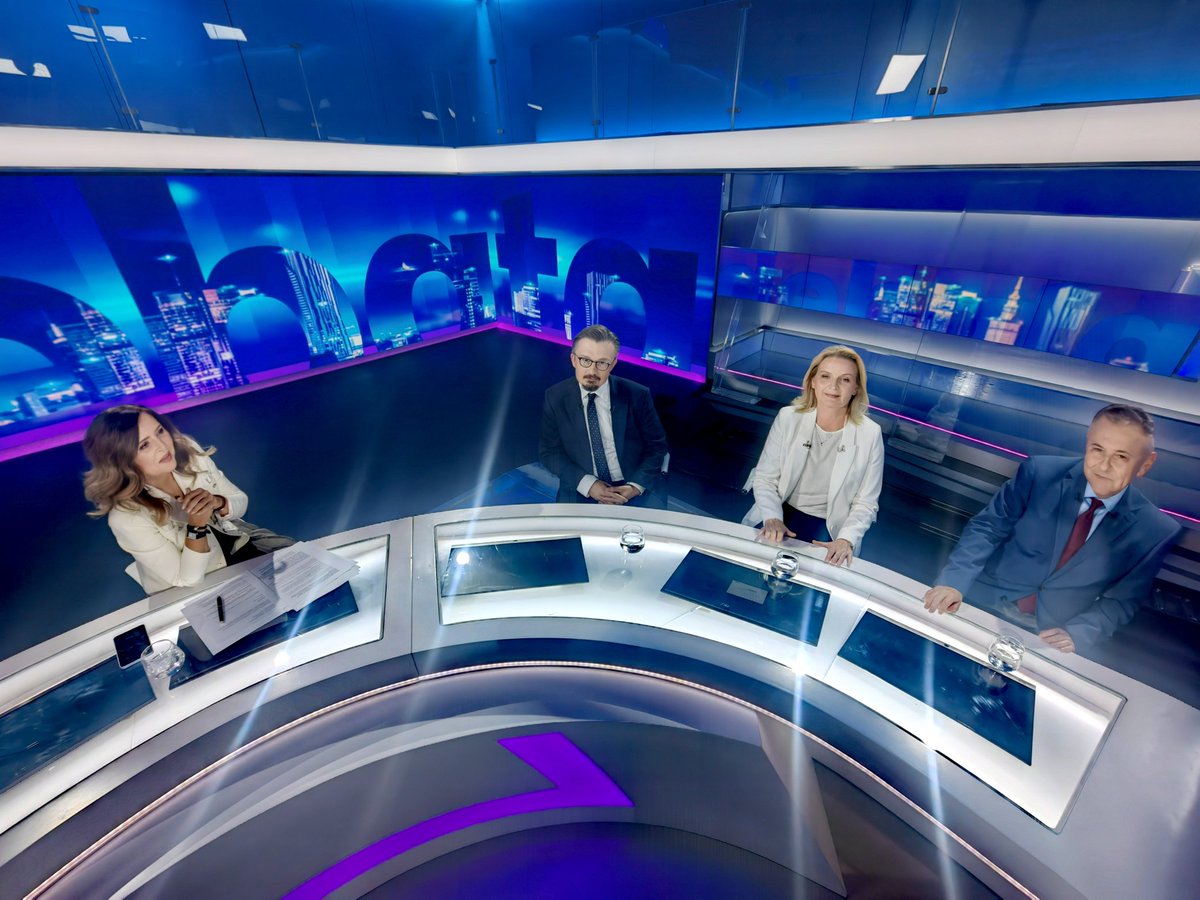 #debatagozdyry 
<a href="/barbarasocha/">Barbara Socha</a> 
<a href="/MateuszLakomy/">Mateusz Łakomy</a> 
prof. Witold Orłowski 
<a href="/PolsatNewsPL/">PolsatNews.pl</a>